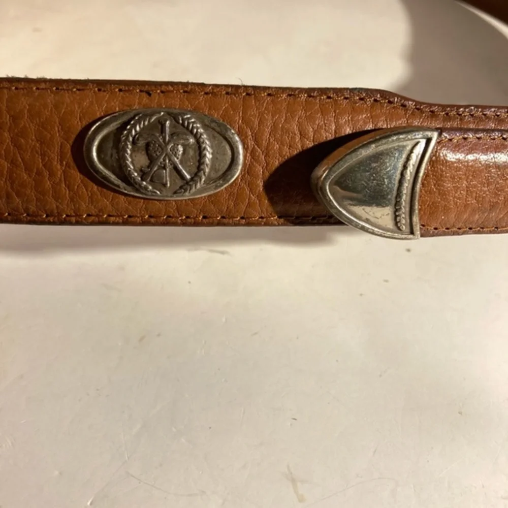 Vintage Colt American Brown Leather With Silver Medallions Golf Belt
